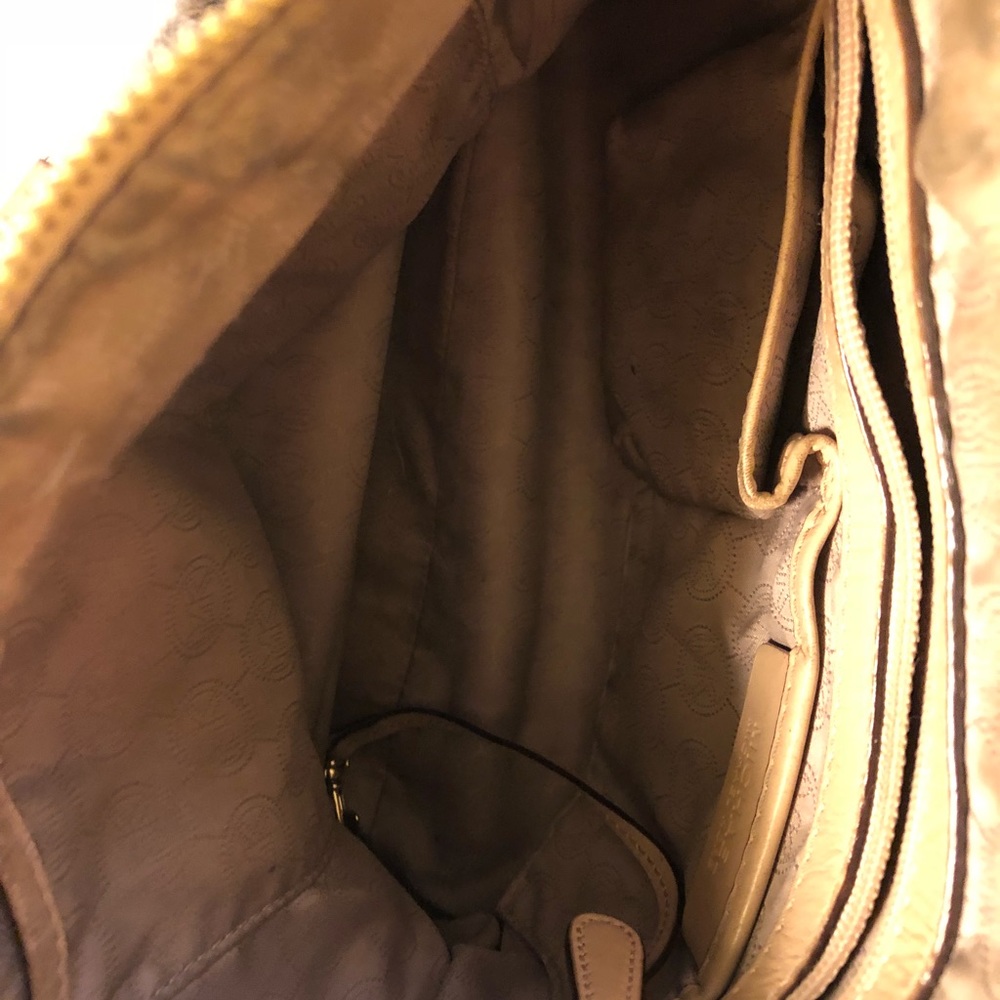 Authentic Leather Michael Kors Purse - Picture 3 of 4
